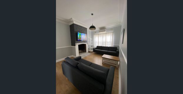 Tamworth Furnished Accommodation - North Tamworth - Photo 1