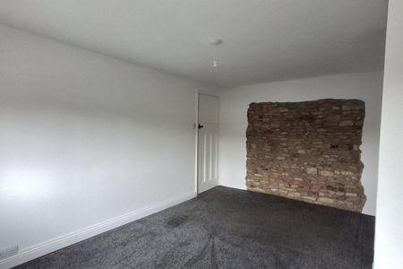 Church Street - Photo 4