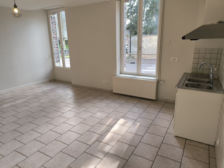 Location Appartement 3 pièces 52m² NEUVY SAUTOUR 89570 - Photo 3