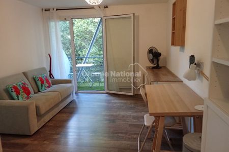 Appartement Arles 1 pièce(s) 24 m2 - Photo 4