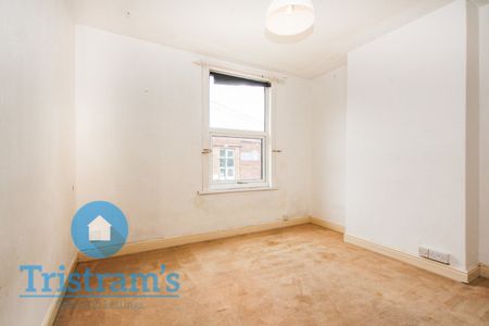 2 bed Mid Terraced House for Rent - Photo 5