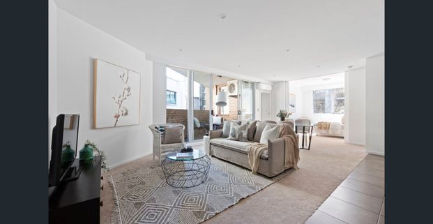 North Facing Large 3 Bedroom or 2 Bedroom Plus Study Including Secure Parking - Photo 1