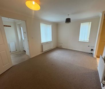 Watermint Drive, Tuffley - Photo 6