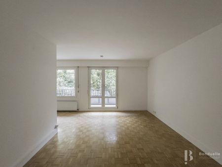 Rental Apartment Paris 15th Saint-Lambert - Photo 5