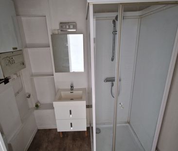 Location Appartement 2 pièces 34m² MULHOUSE 68200 - Photo 2