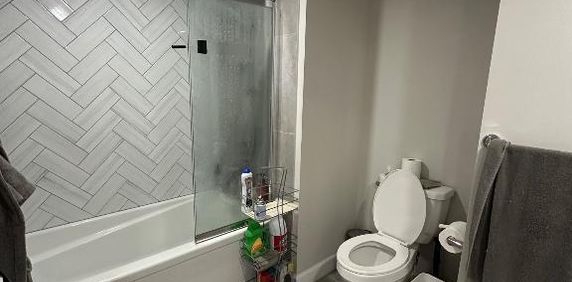 Cessation de bail - Beauport Grand 3 ½ dispo le ler janvier 2026! - Photo 2