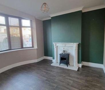 Bradley Road, Swindon, SN2 - Photo 1