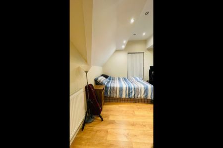 Room in a Shared Flat, Corkland Road, M21 - Photo 2