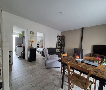 Location Maison 4 pièces 73m² GRAND FORT PHILIPPE 59153 - Photo 2