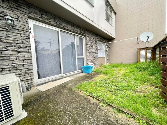 Cute on Carrington - Photo 1