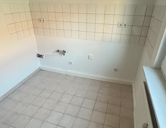 Goodbye Hotel Mama - Foto 1