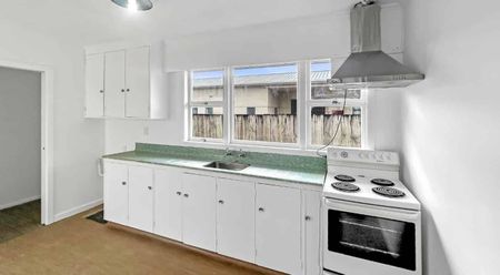 TAKARO - 4 BEDROOMS - Photo 2