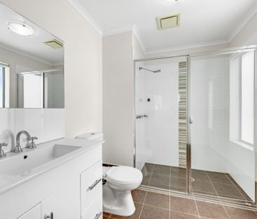 44/75 Elizabeth Jolley Crescent, Franklin ACT 2913 - Apartment For ... - Photo 5