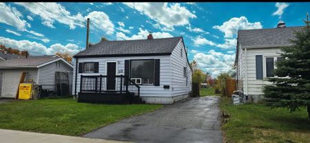 For Lease - 321 Dieppe Street, Welland, Ontario - Photo 3