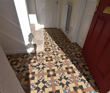 4 bedroom semi-detached house to rent - Photo 1
