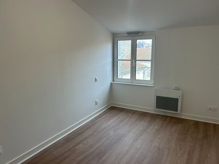 Location appartement 2 pièces, 40.05m², Rochefort - Photo 2