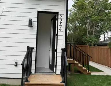 20 Ave NW Basement | 2377 20 ave NW, Calgary - Photo 1