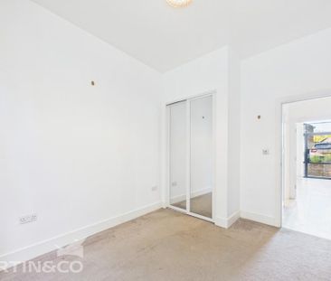 2 bedroom barn conversion to rent - Photo 3