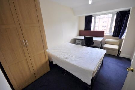 3 bedroom terraced house to rent - Photo 5