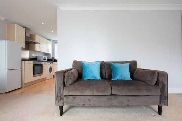 Tufnell Way - Photo 1