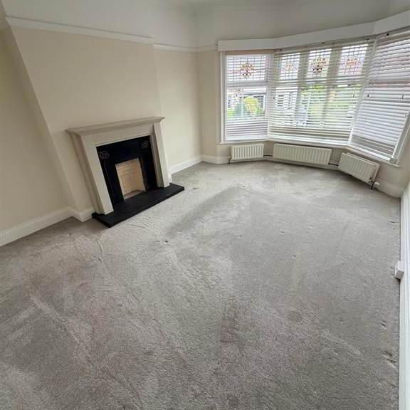 9 Parkmount Road, Belfast, BT15 4EQ - Photo 1