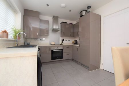 Nightingale Way, Martlesham, Woodbridge, Suffolk, IP12 4UJ - Photo 4