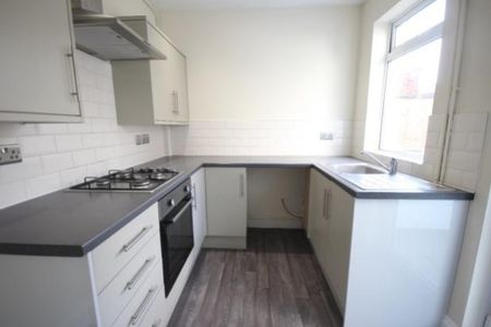 King Street, Kettering, Northants, NN16 - Photo 3