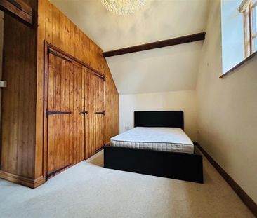 2 bedroom cottage to rent - Photo 2