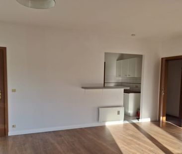 Appartement te huur - Photo 1