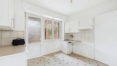 BOULAY: Duplex type F3 en parfait état proche de toutes commodités - Photo 2