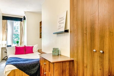 3 VICTORIA ROAD Leeds - LS6 1AS - Photo 5