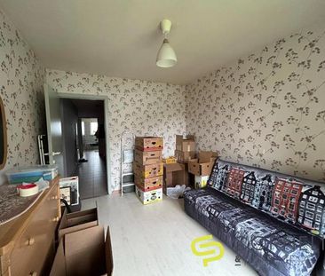 Gelijkvloers appartement met twee slaapkamers en garagebox - Photo 1