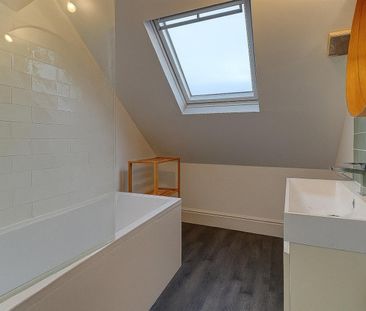 2 BED Apartment To rent - Photo 1