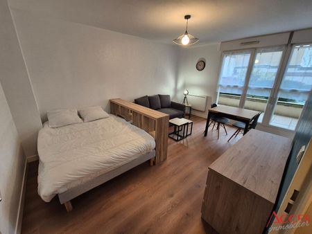 Location Appartement 1 pièce 27m² - Photo 4