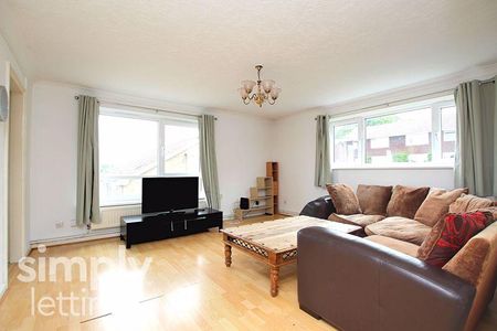 3 bedroom flat to rent - Photo 5