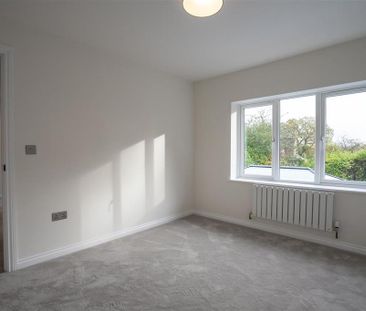 4 bedroom detached house to rent - Photo 6