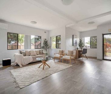 1&2/10 Marinea Street Arncliffe - Photo 2