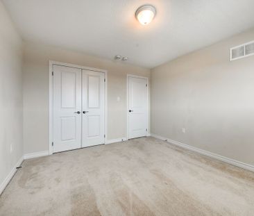 For Lease - 56 Walker Boulevard, New Tecumseth, Ontario - Photo 6