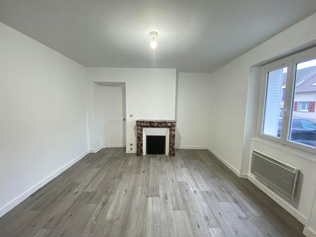 Location Appartement 4 pièces 72m² - Photo 3