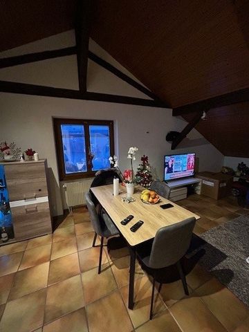 Appartement 2.5 pièces au 2ème étage à Neyruz - Photo 2