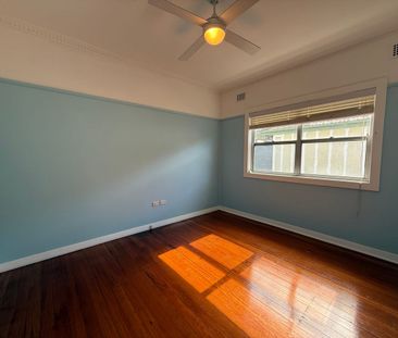 Comfort, Convenience & Space in a Well-Connected Location - Photo 1