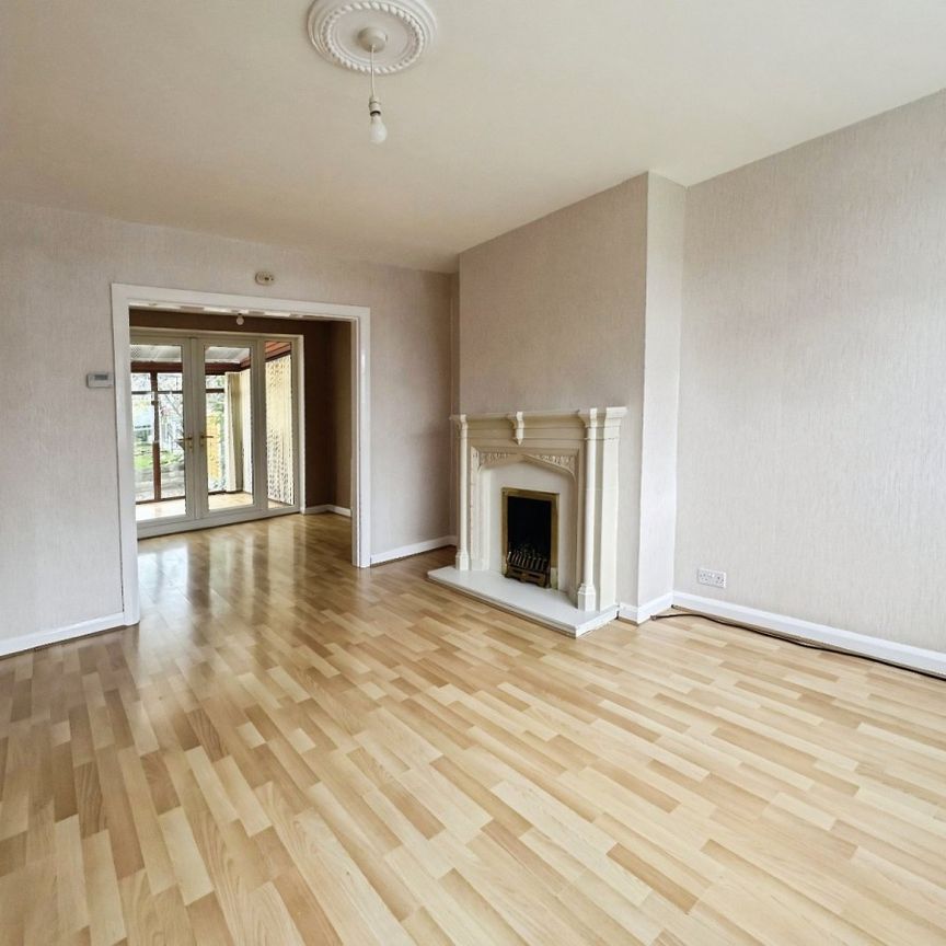 Westcliffe Rise, Cleckheaton, BD19 - Photo 1
