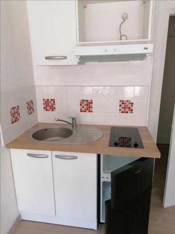 1 pièce - Meublé - 18,16 m² - 4ème étage - Colocation non autorisée - Photo 2