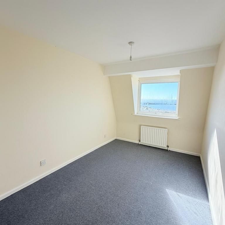 2 bedroom maisonette to rent - Photo 1