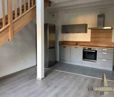 Compiègne COMPIEGNE - TYPE 3 EN DUPLEX AVEC PARKING - Photo 2
