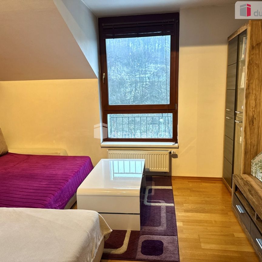 Pronájem bytu 1+1 49 m² - Photo 1
