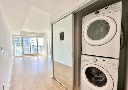 For Lease - 115 McMahon Drive Unit# 3202, Toronto, Ontario - Photo 2