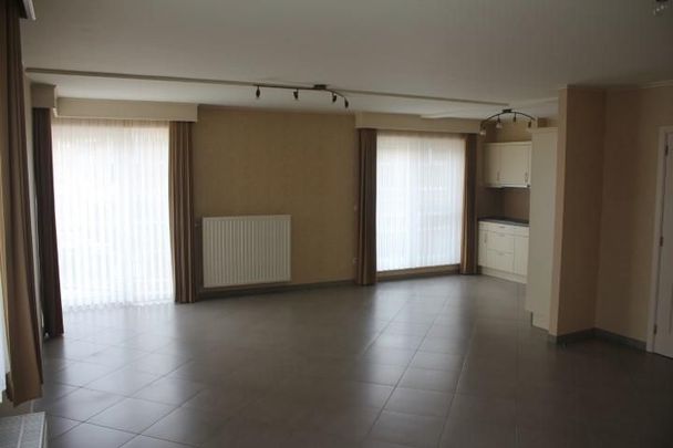 Appartement te huur - Foto 1