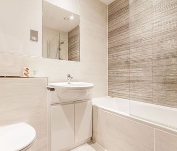 2 bedroom apartment to rent - Photo 6