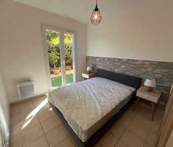 Location Appartement 3 pièces 77m² LE PRADET 83220 - Photo 4